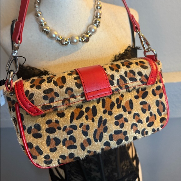 AKIRA Leopard Print Shoulder Bag with Red Accents - Picture 3 of 8